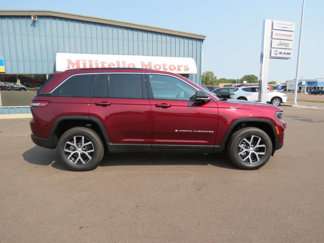 New 2024 Jeep Grand Cherokee Limited image 1