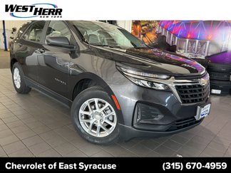 Used 2022 Chevrolet Equinox LS image 1