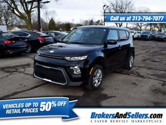 Used 2020 Kia Soul LX image 1