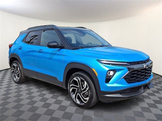 Used 2025 Chevrolet TrailBlazer RS w/ Convenience Package image 1