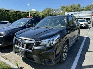 Used 2020 Subaru Forester Premium image 1