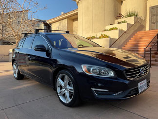 Used 2016 Volvo V60 T5 Premier w/ Convenience Package image 1