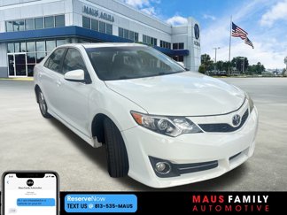Used 2014 Toyota Camry SE image 1