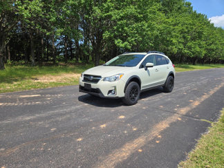Used 2017 Subaru Crosstrek 2.0i Premium image 1