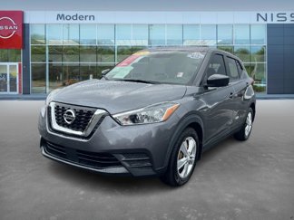 Certified 2020 Nissan Kicks S image 1