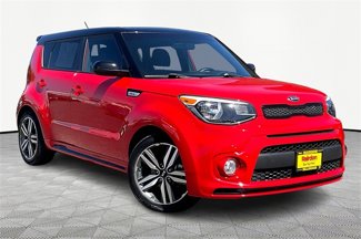 Used 2019 Kia Soul + image 1