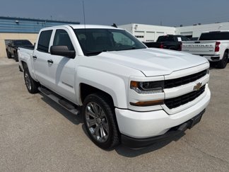 Used 2018 Chevrolet Silverado 1500 Custom w/ Custom Value Package image 1