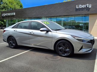 Certified 2023 Hyundai Elantra SEL image 1