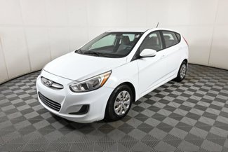 Used 2016 Hyundai Accent SE image 1
