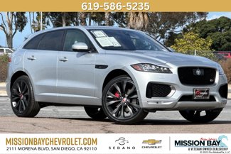 Used 2017 Jaguar F-PACE First Edition image 1
