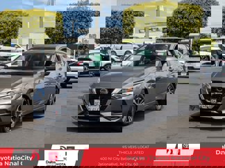 Used 2021 Nissan Sentra SV image 1