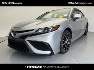 Used 2023 Toyota Camry SE image 1