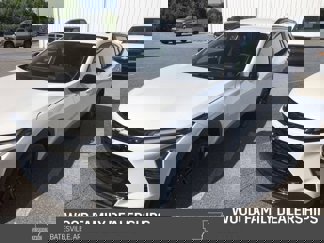 New 2025 Chevrolet Trax ACTIV w/ Driver Confidence Package image 1