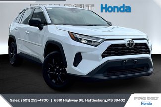 Used 2023 Toyota RAV4 LE image 1