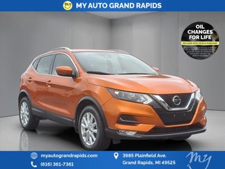 Used 2022 Nissan Rogue Sport SV image 1