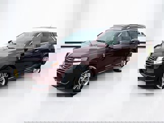 Used 2017 Lincoln MKT AWD image 1
