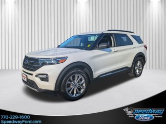 Certified 2022 Ford Explorer XLT w/ Equipment Group 202A image 1