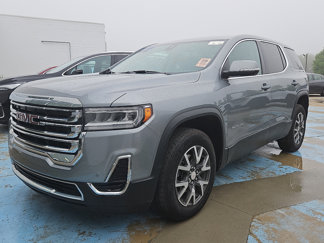 Used 2023 GMC Acadia SLE image 1