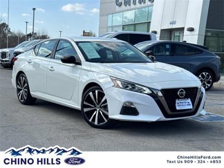 Used 2021 Nissan Altima 2.5 SR image 1