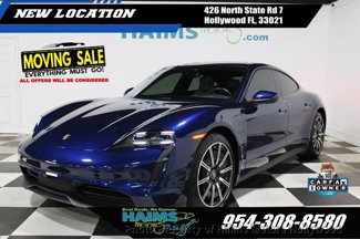 Used 2024 Porsche Taycan image 1