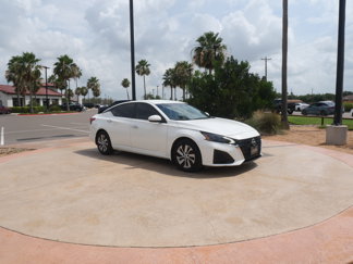 Used 2023 Nissan Altima 2.5 S image 1