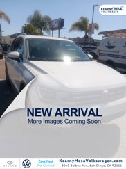 Used 2021 Volkswagen Tiguan SEL image 1