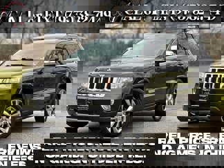 Used 2013 Jeep Grand Cherokee Laredo image 1