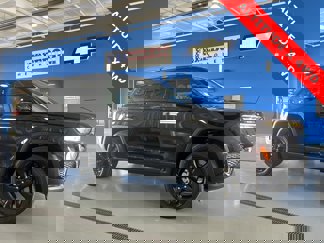 New 2025 Jeep Grand Cherokee Altitude image 1