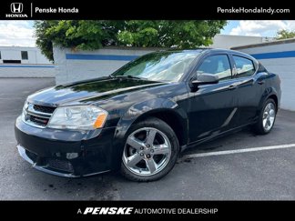 Used 2013 Dodge Avenger SE image 1