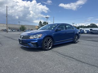 Used 2017 Volkswagen Passat 1.8T R-Line image 1