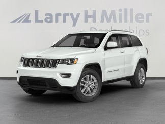 Used 2019 Jeep Grand Cherokee Laredo image 1