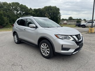 Used 2020 Nissan Rogue SV video 1