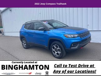 Used 2022 Jeep Compass Trailhawk w/ Trailhawk Convenience Group image 1