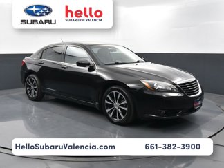 Used 2012 Chrysler 200 Touring image 1