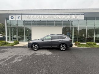 Used 2022 Subaru Outback Touring XT image 1