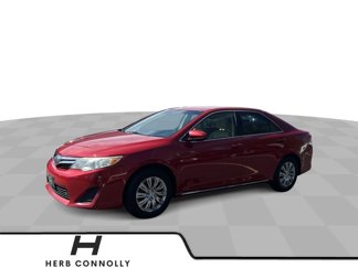 Used 2012 Toyota Camry LE image 1