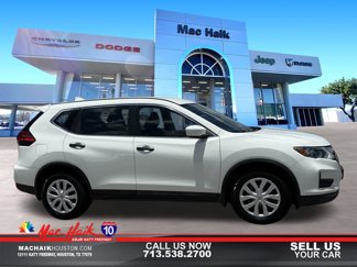 Used 2017 Nissan Rogue S image 1