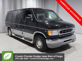 Used 2002 Ford E-150 and Econoline 150 image 1