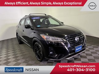 Certified 2022 Nissan Kicks SR w/ Interior Electronics Package image 1