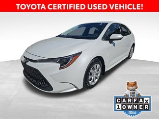 Certified 2022 Toyota Corolla LE image 1