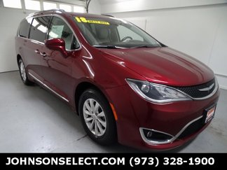 Used 2018 Chrysler Pacifica Touring-L Plus w/ Advanced Safetytec Group image 1