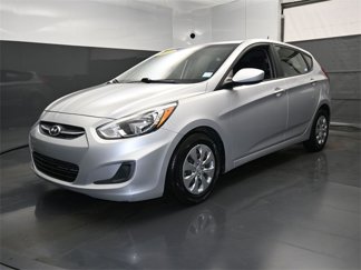 Used 2017 Hyundai Accent SE image 1