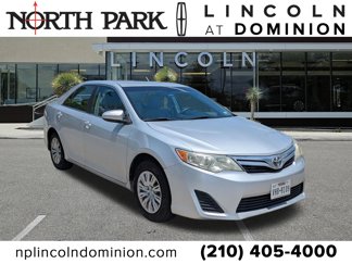 Used 2014 Toyota Camry LE image 1