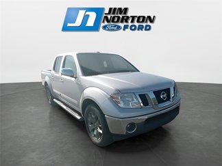 Used 2019 Nissan Frontier SL image 1