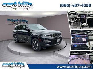 Used 2023 Jeep Grand Cherokee 4WD 4xe image 1