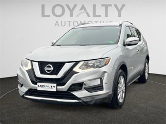 Used 2017 Nissan Rogue SV image 1