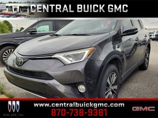 Used 2017 Toyota RAV4 XLE image 1
