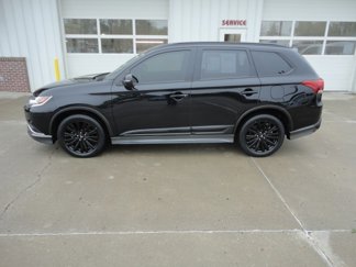 Used 2020 Mitsubishi Outlander AWD image 1