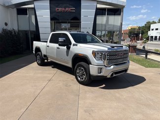 Used 2023 GMC Sierra 3500 Denali w/ Denali Ultimate Package image 1