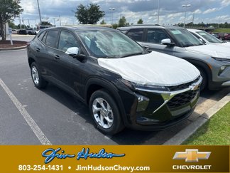 New 2025 Chevrolet Trax LS image 1